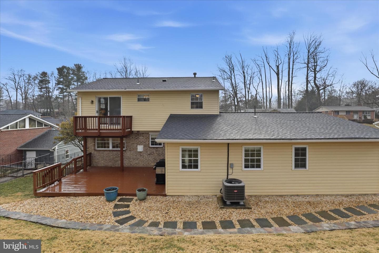 5519 Yorkshire Street photo 42