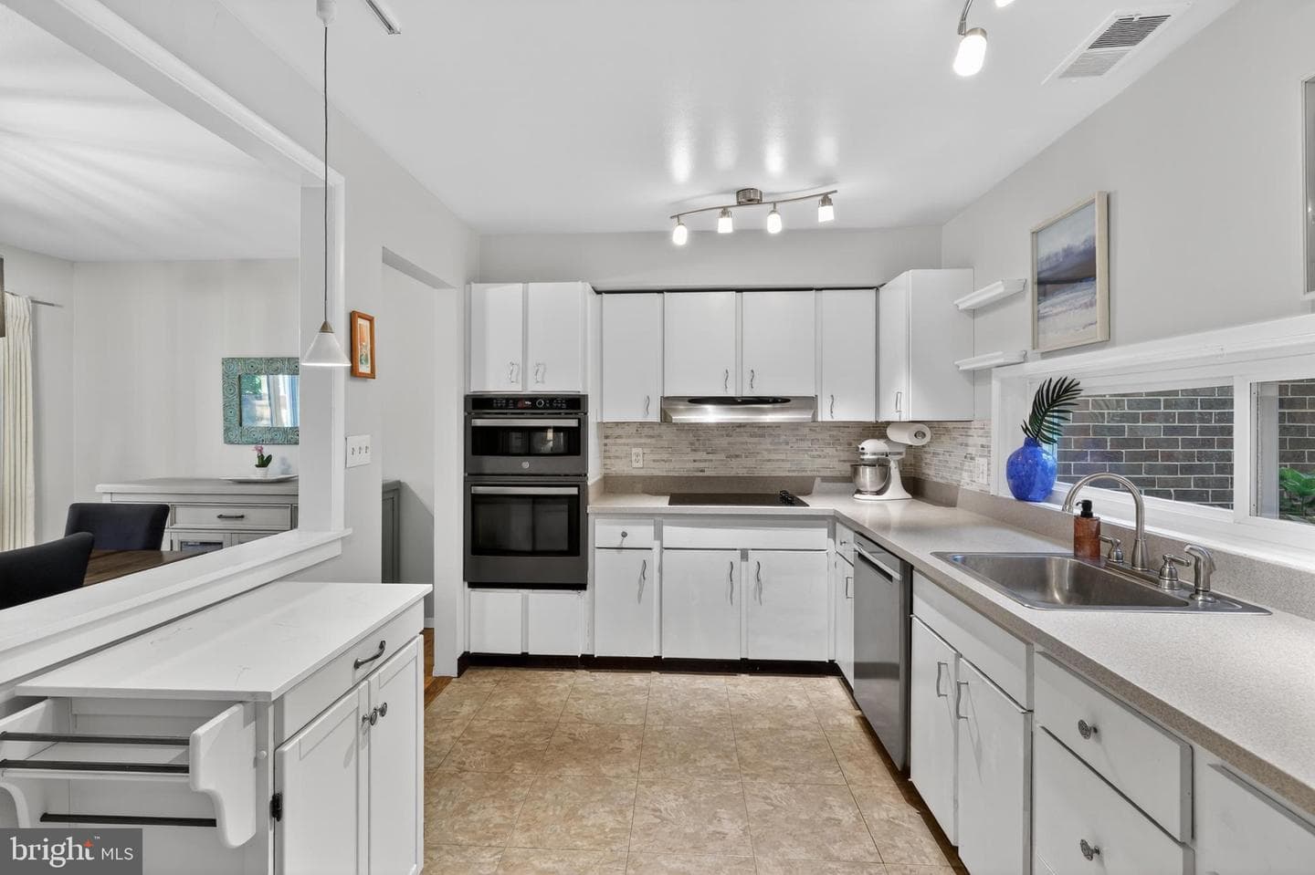 11519 Links Drive