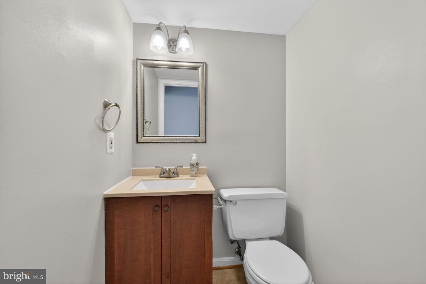 4867 Nash Drive photo 5