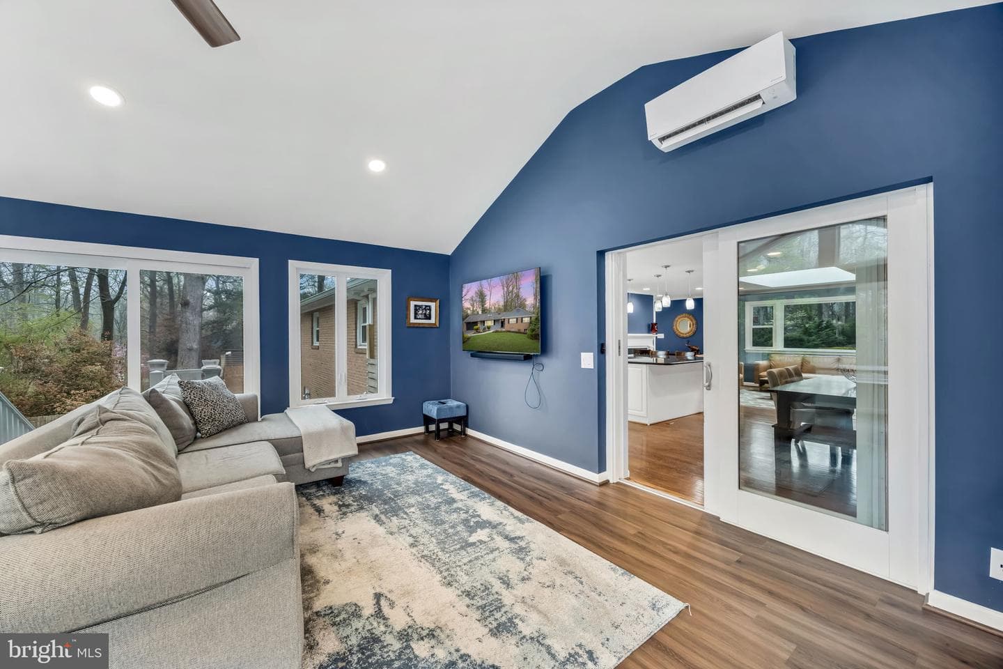 6402 Crosswoods Drive photo 22