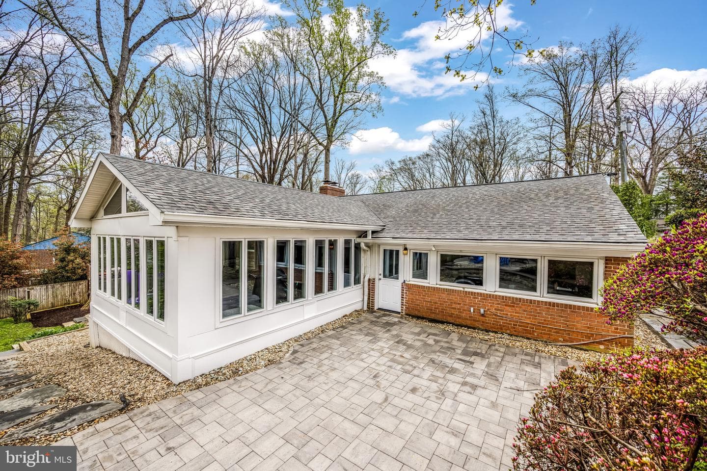 6402 Crosswoods Drive photo 29