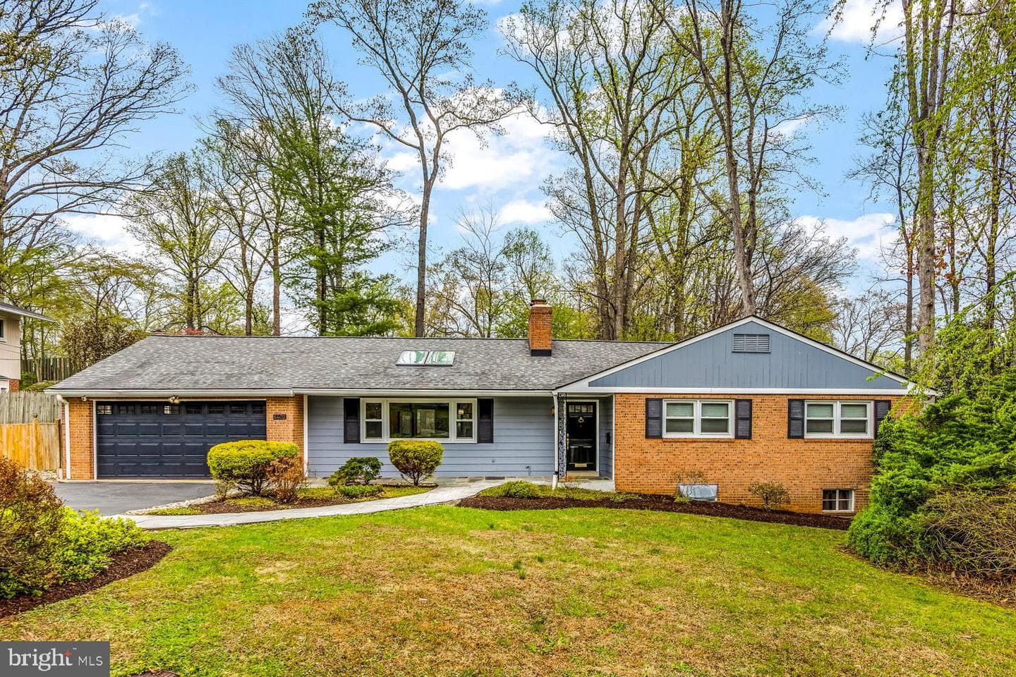 6402 Crosswoods Drive photo 32