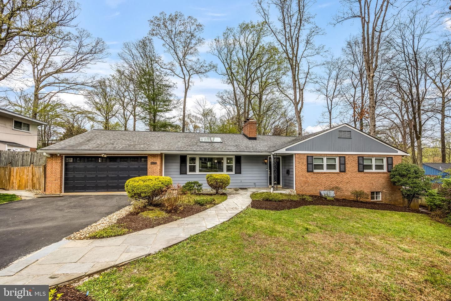 6402 Crosswoods Drive photo 7