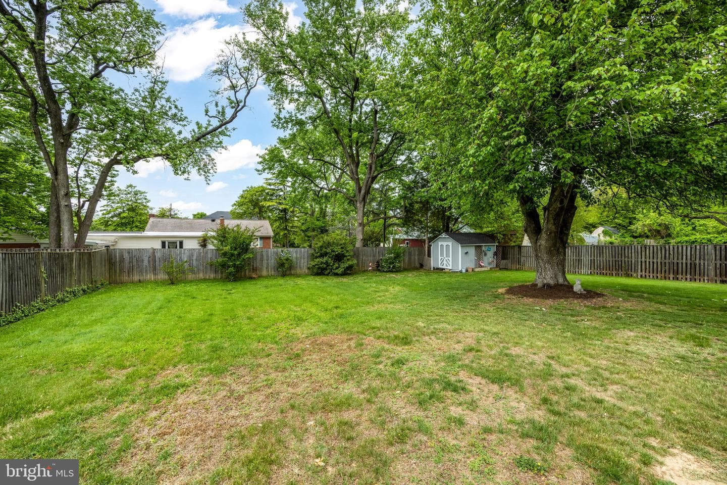 6004 Brookview Drive photo 32