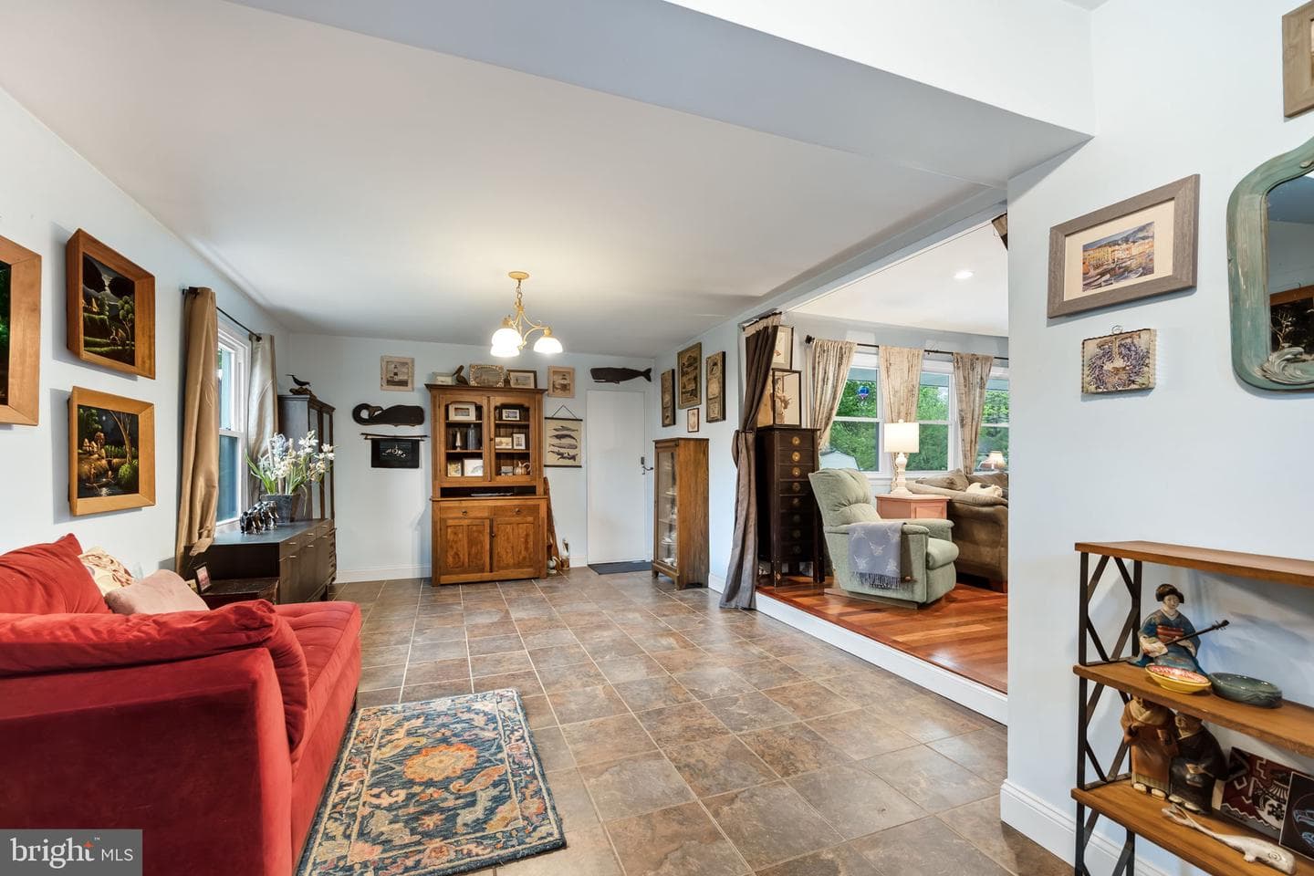 6004 Brookview Drive photo 9