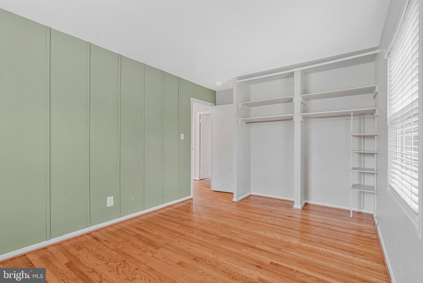 704 Alabama Drive photo 20