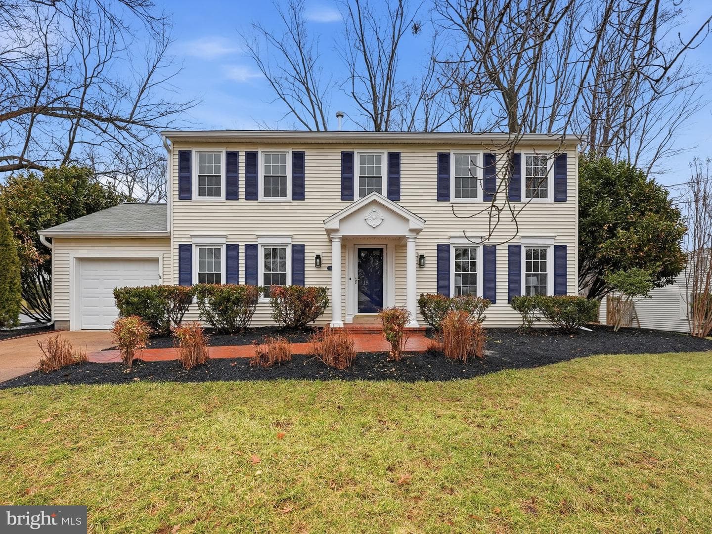 9438 Wallingford Drive