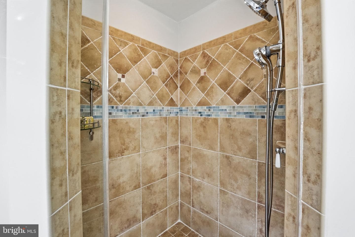 9438 Wallingford Drive photo 32