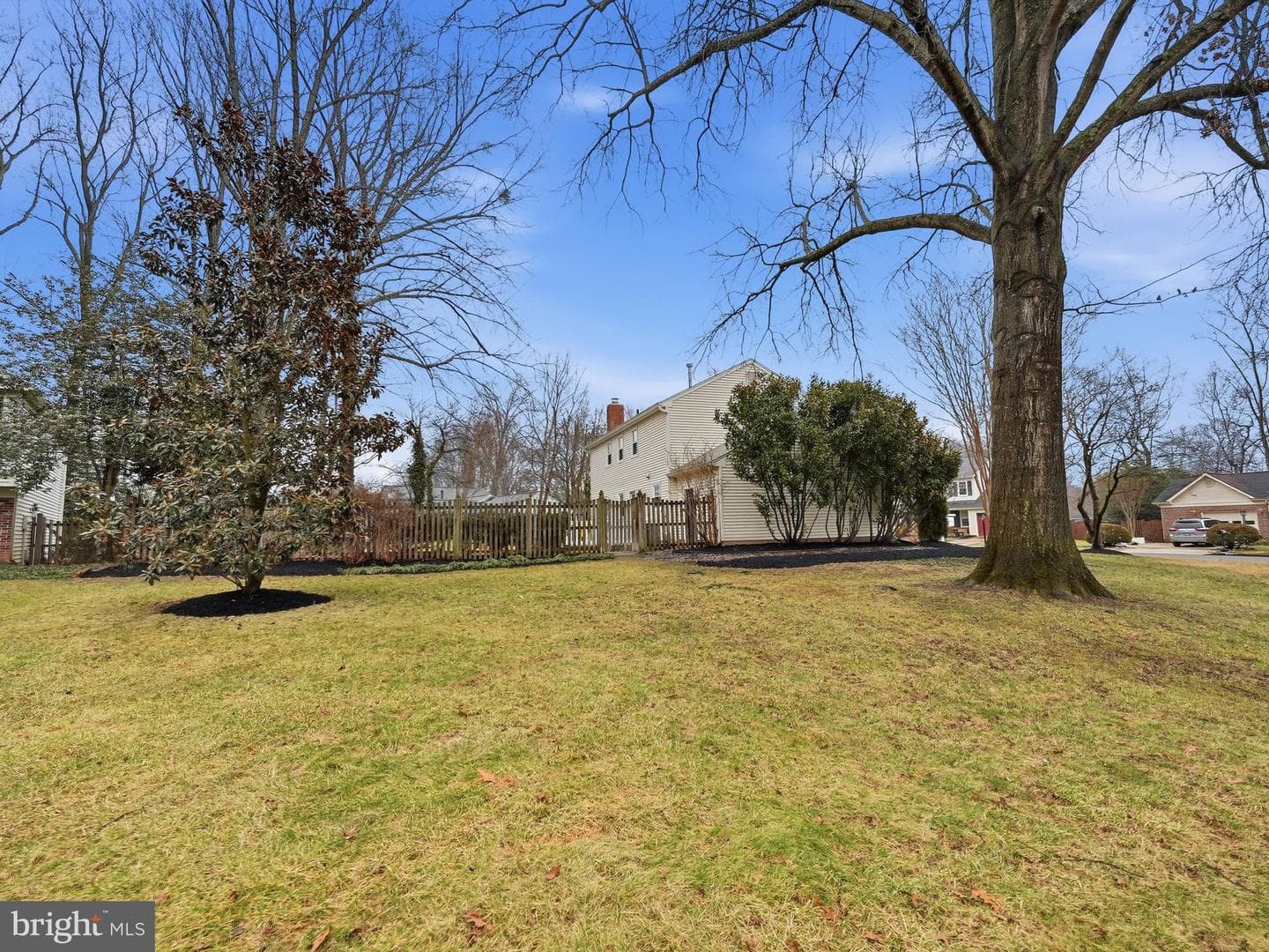 9438 Wallingford Drive photo 45