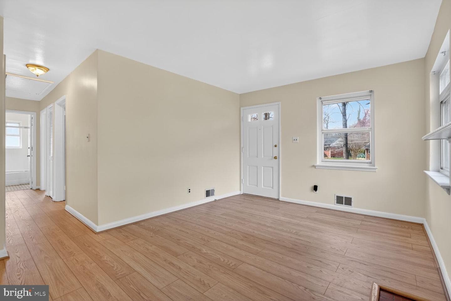 3601 Crest Dr photo 3