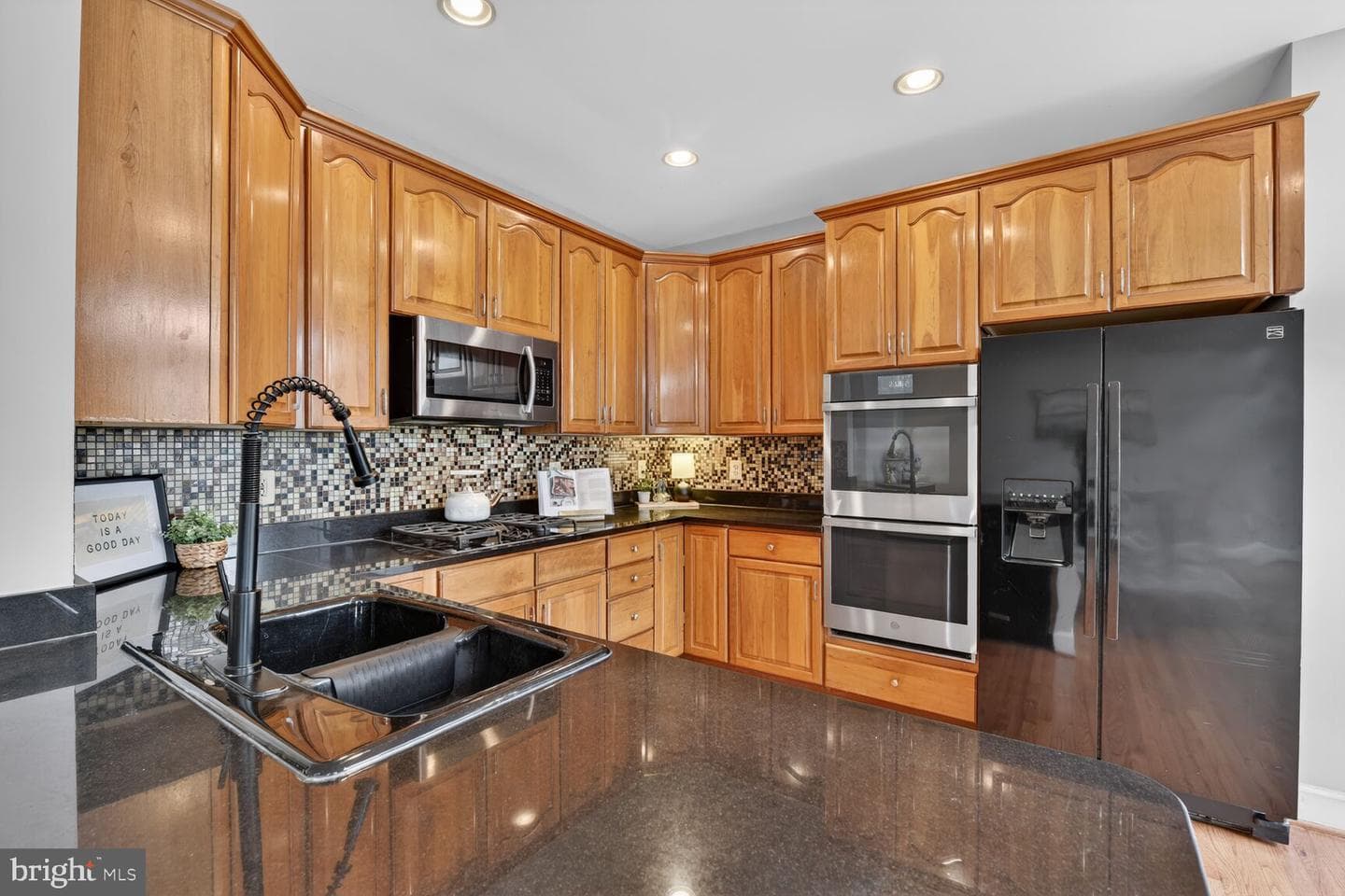 1807 Vance Place photo 12