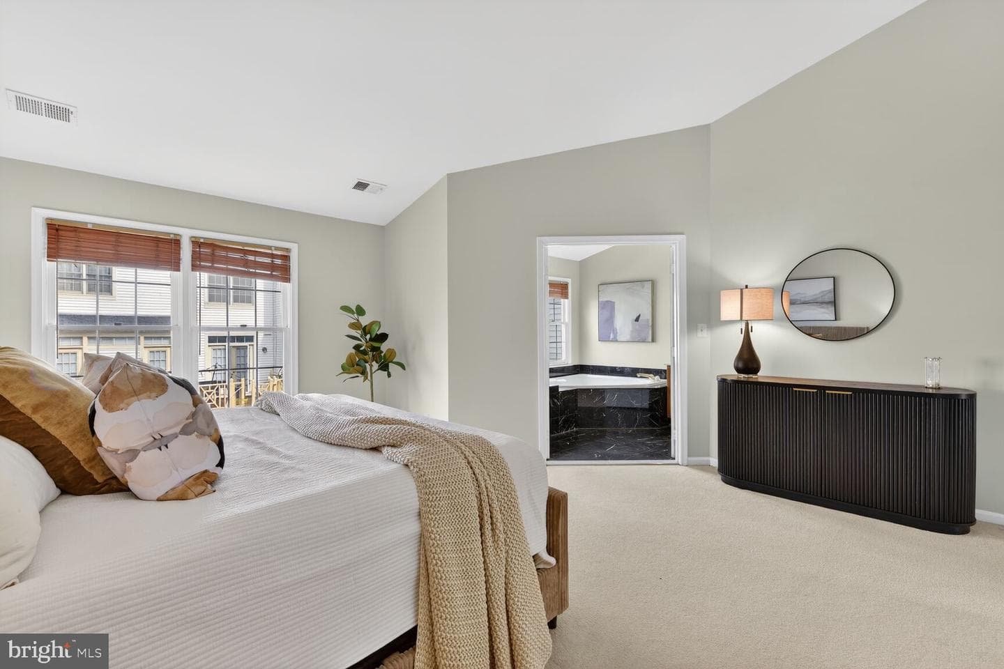 1807 Vance Place photo 17