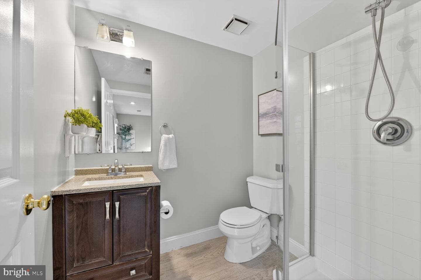 1807 Vance Place photo 27