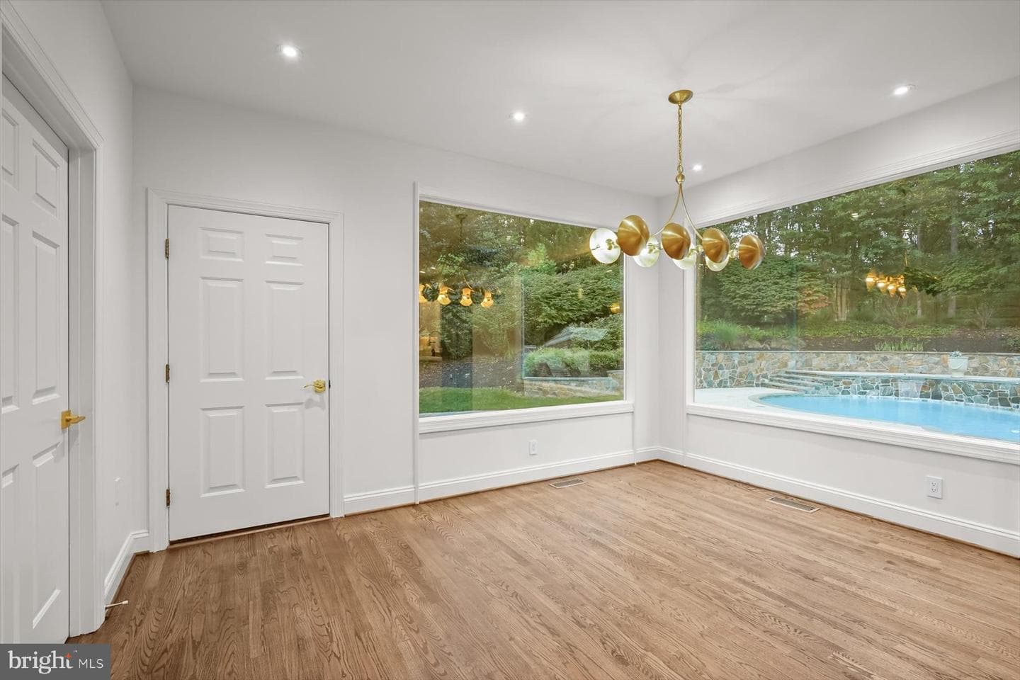 1404 Wynhurst Lane photo 13