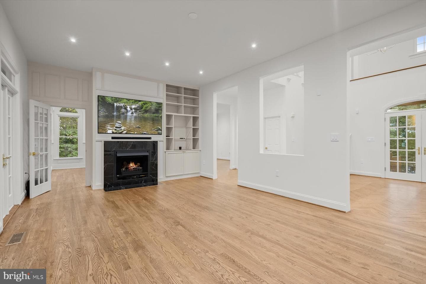 1404 Wynhurst Lane photo 15