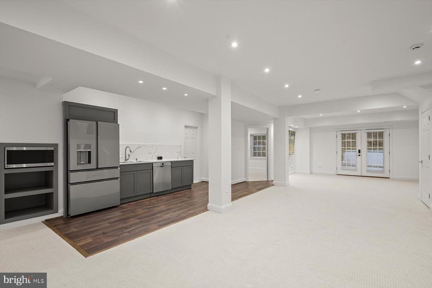 1404 Wynhurst Lane photo 28