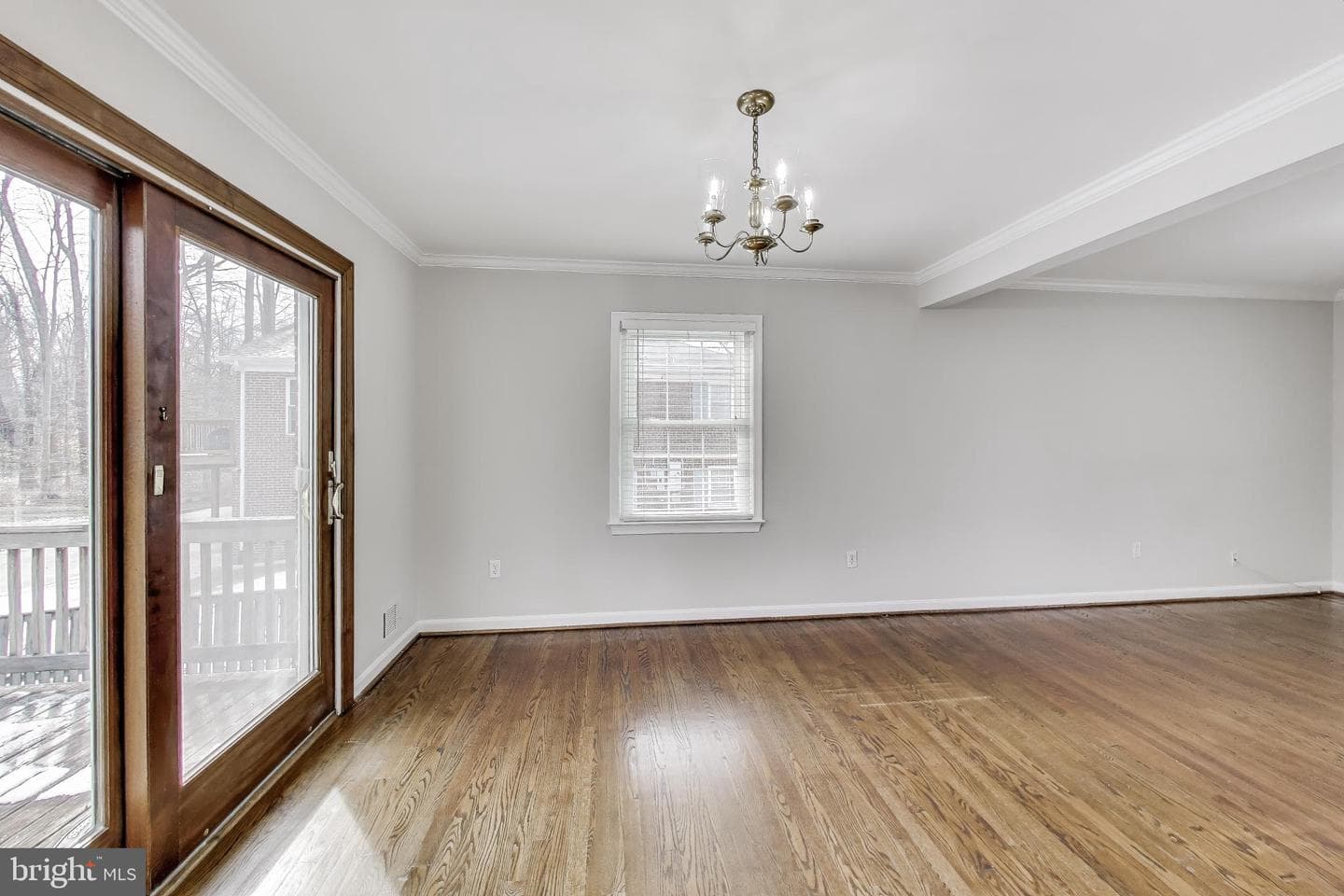 5300 Easton Drive photo 9