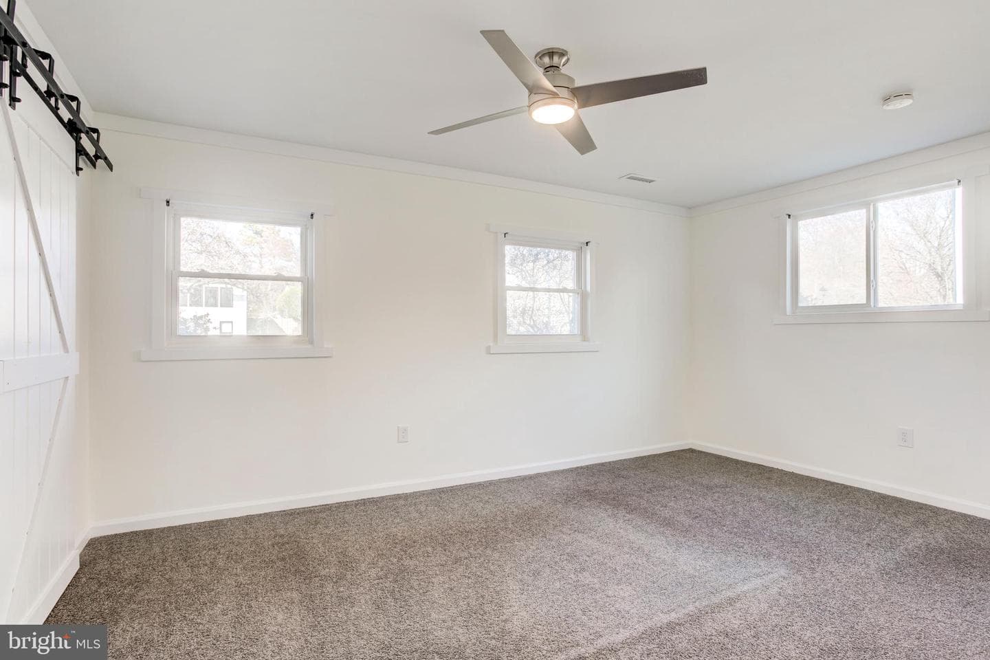 2318 Malraux Drive photo 22