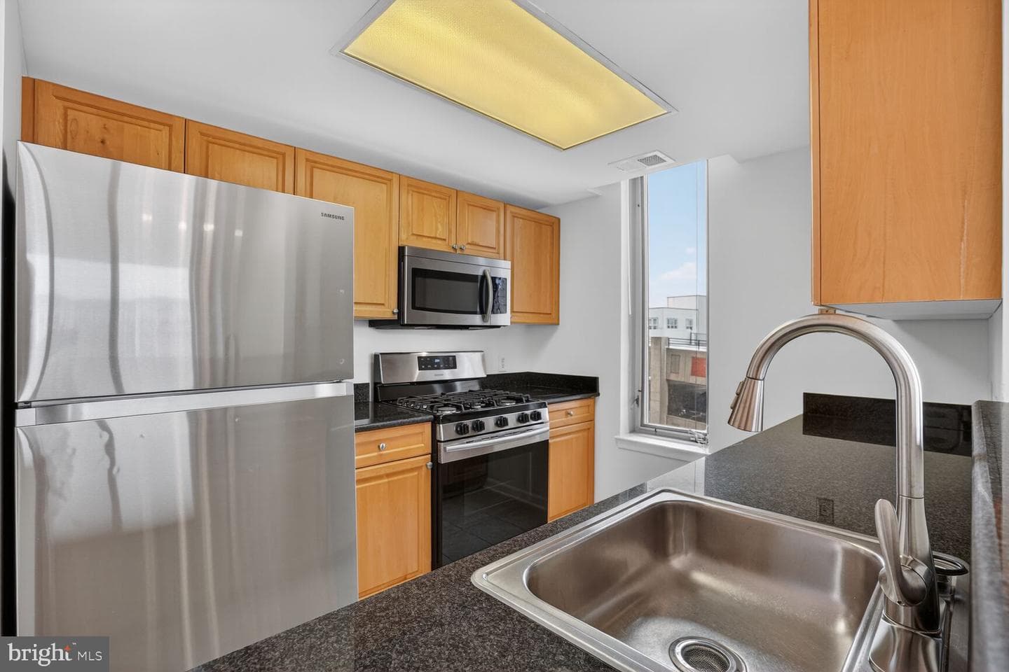 2726 Gallows Road #619 photo 13