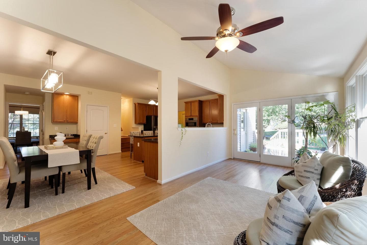 12704 Autumn Crest Drive photo 28