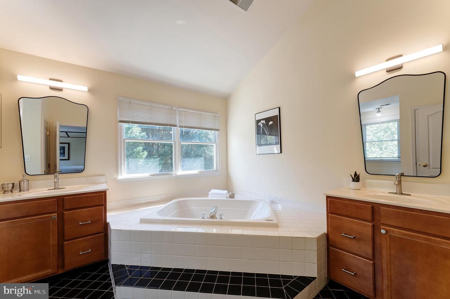 12704 Autumn Crest Drive photo 40