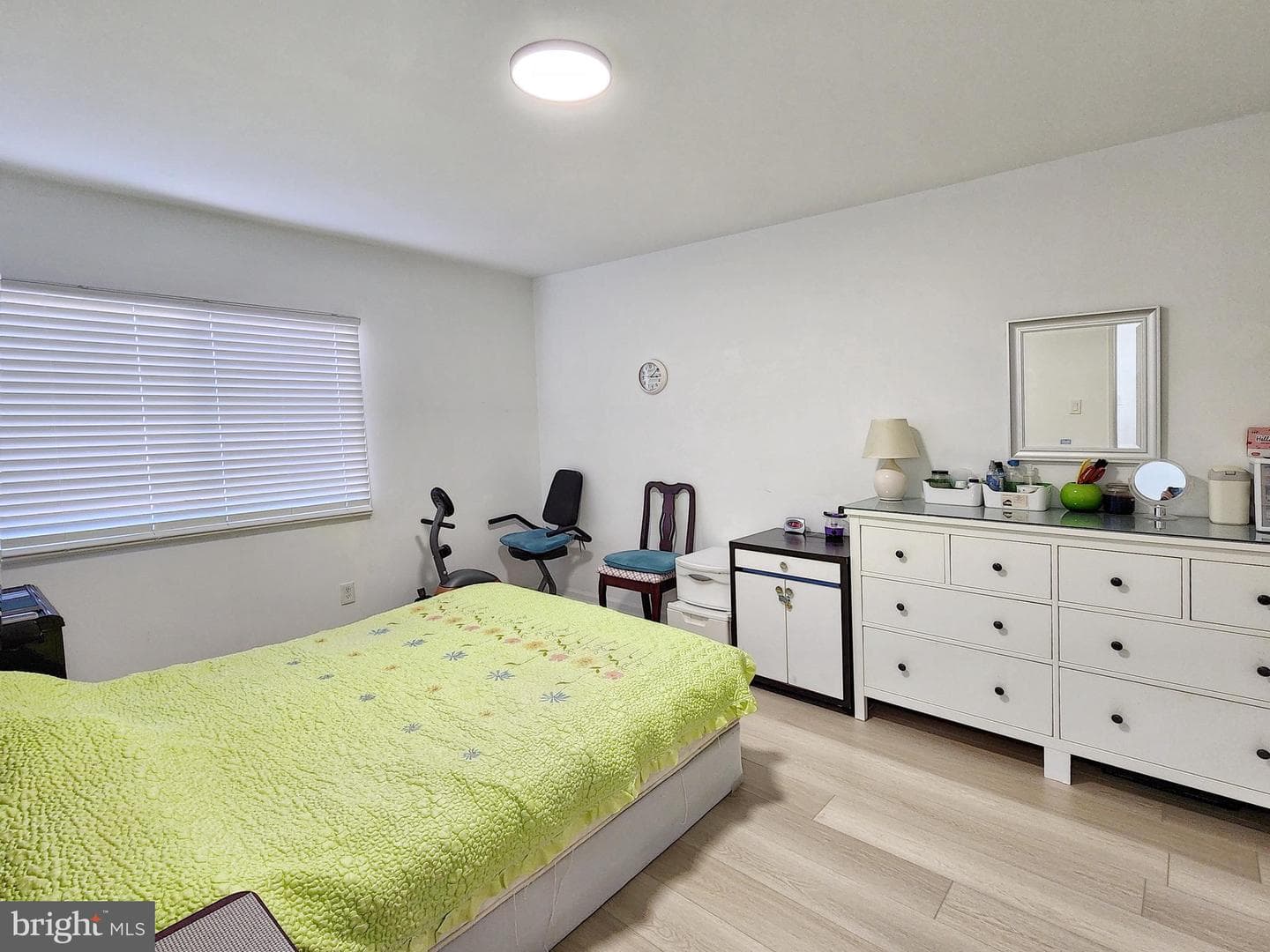 2901 Charing Cross Road #8 photo 26