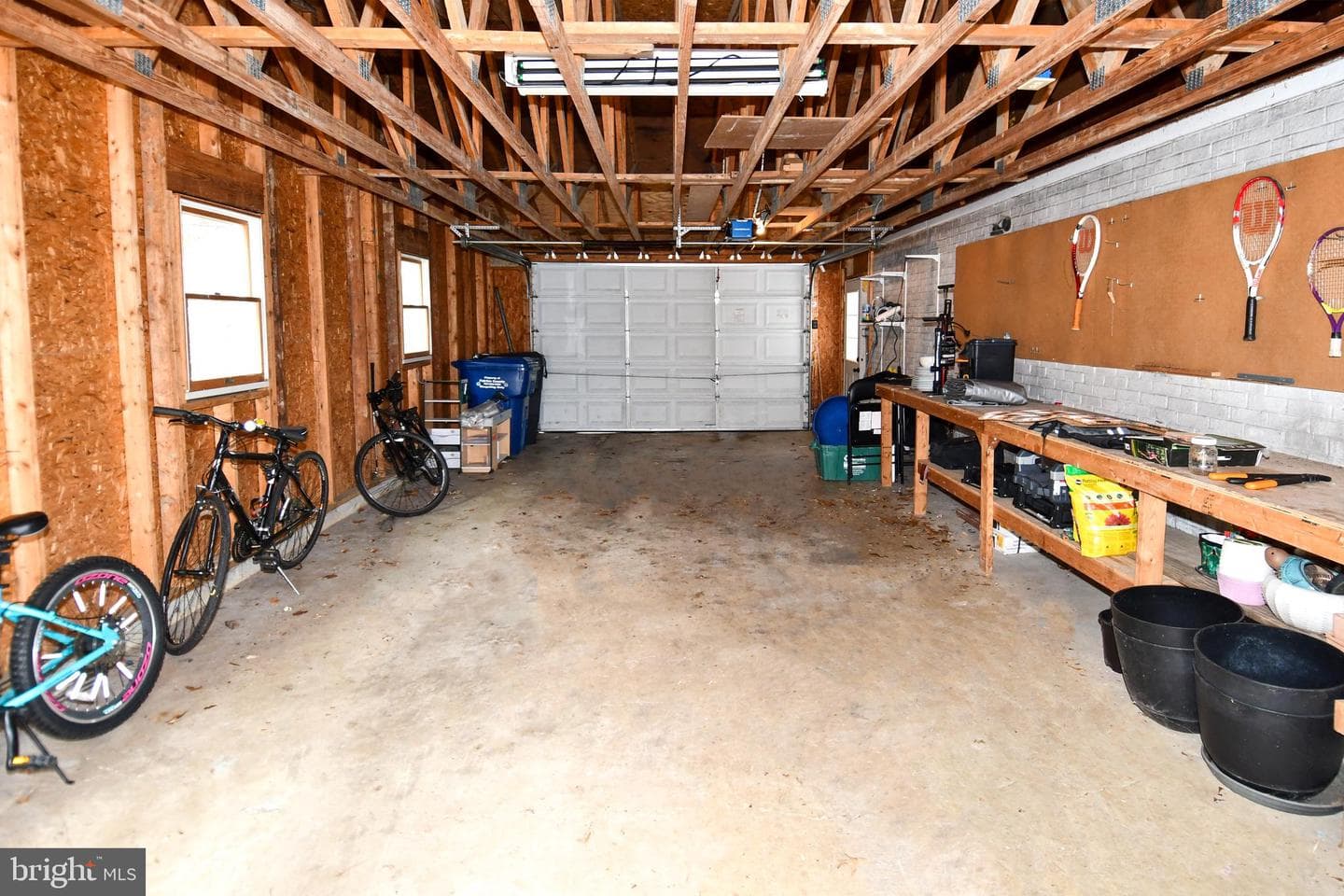 823 Neal Drive photo 5