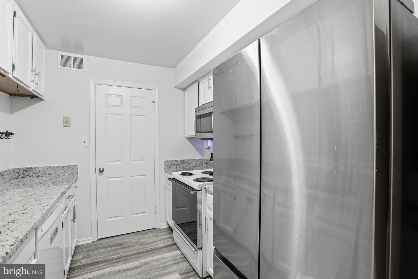 5704 Shadwell Court #91 photo 10