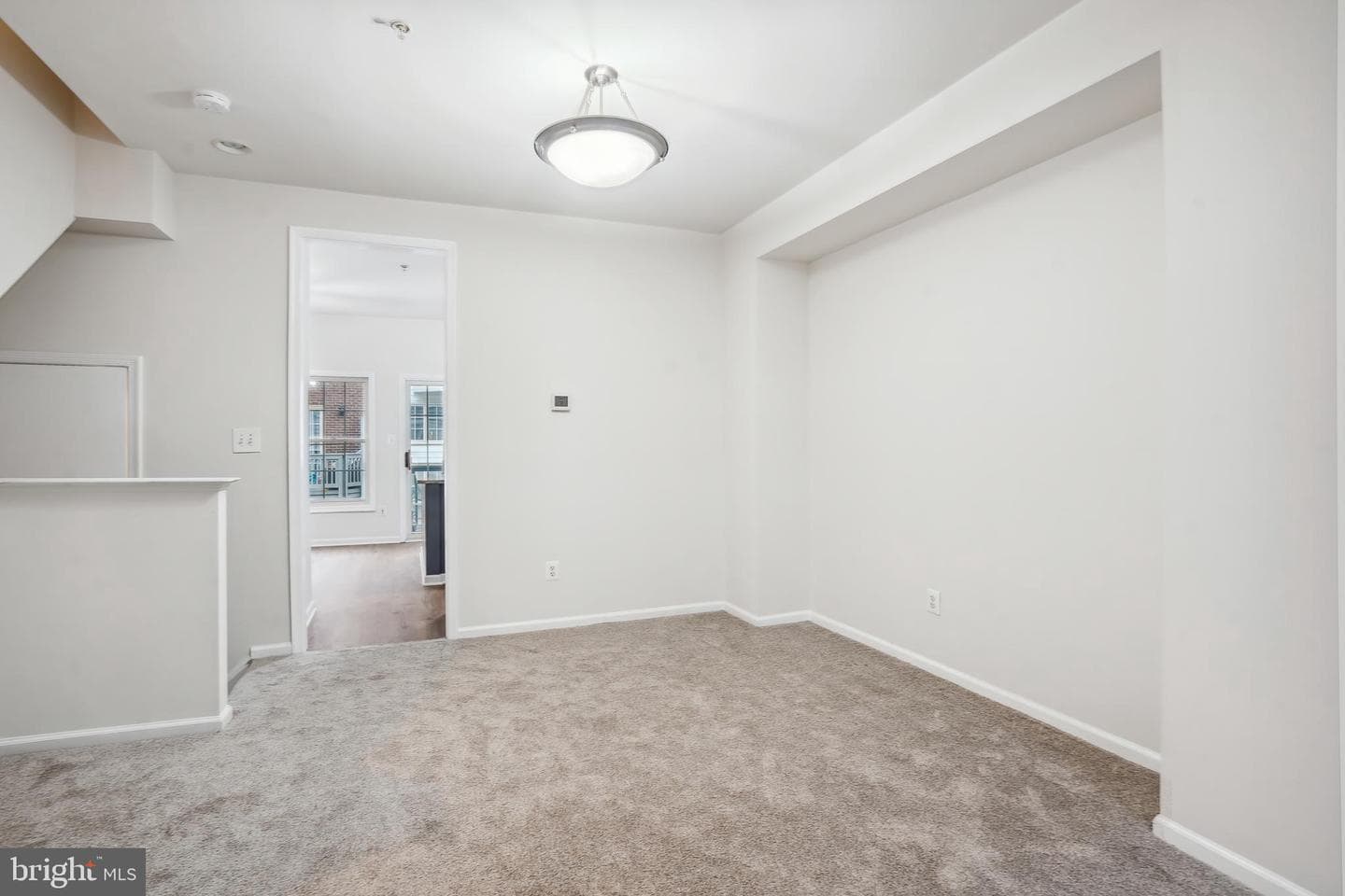 8856 Mansion View Court photo 15
