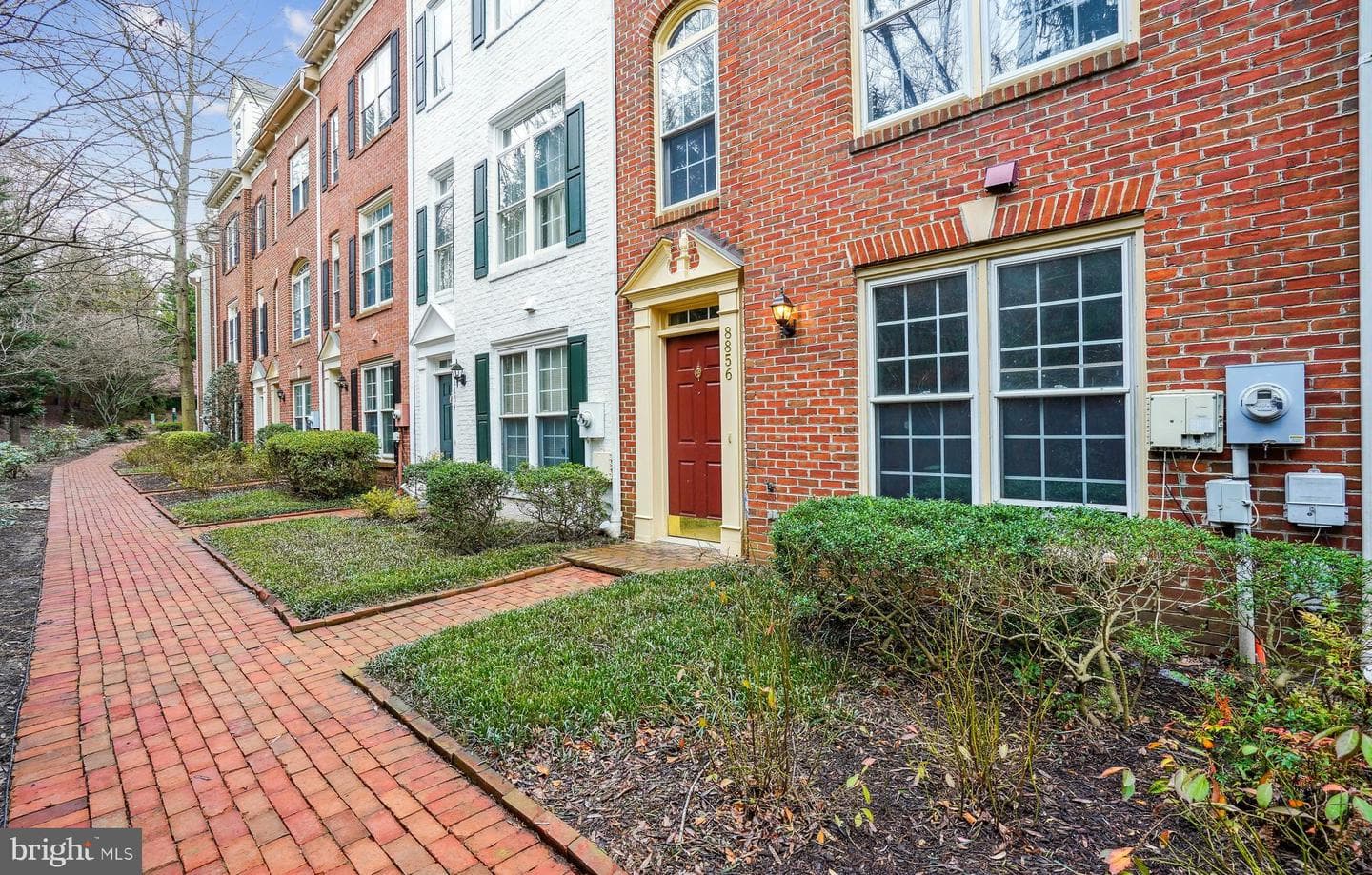 8856 Mansion View Court photo 34