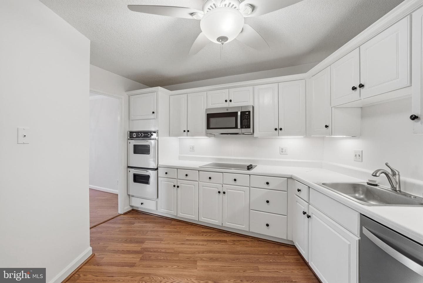8370 Greensboro Drive #614 photo 12