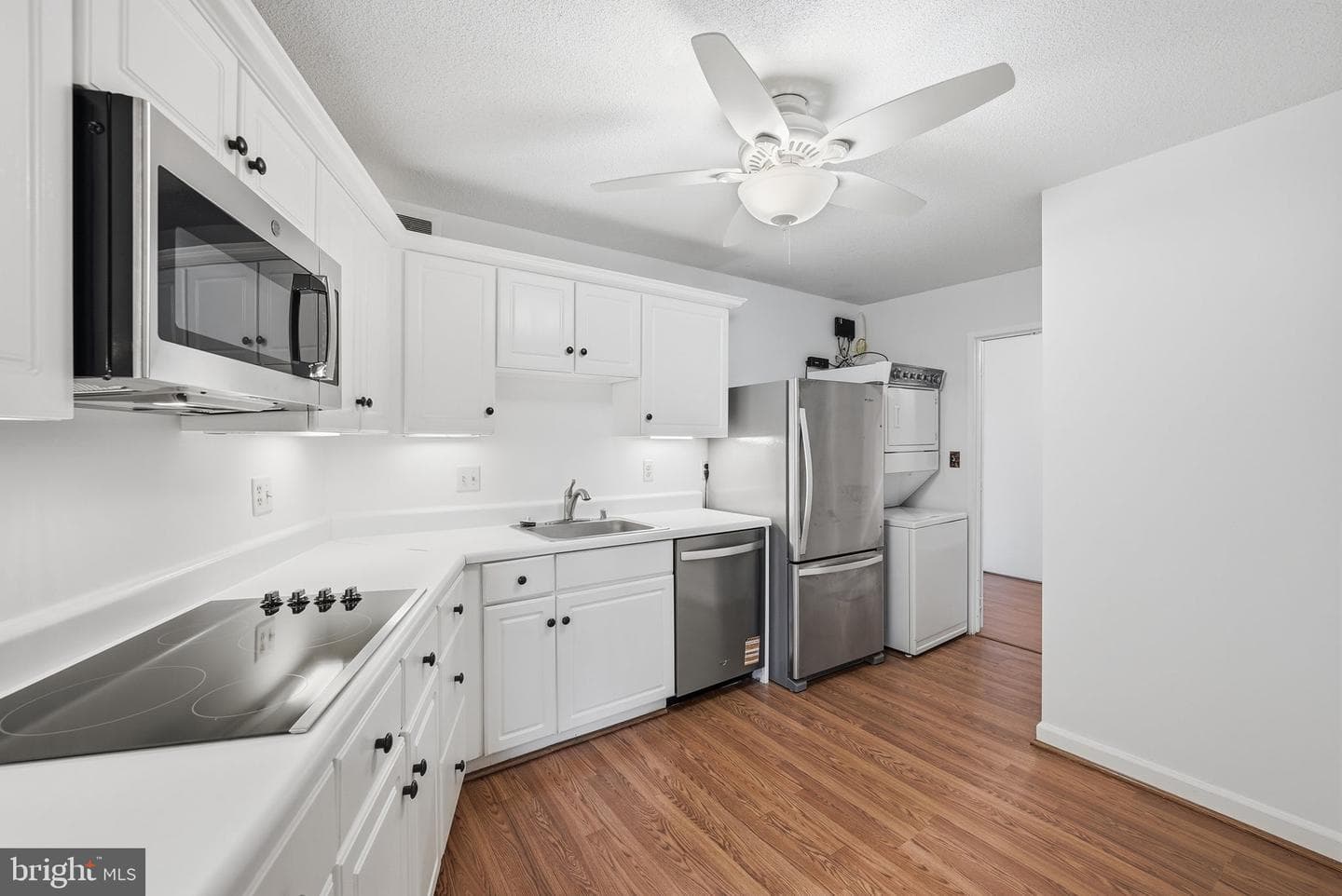 8370 Greensboro Drive #614 photo 13