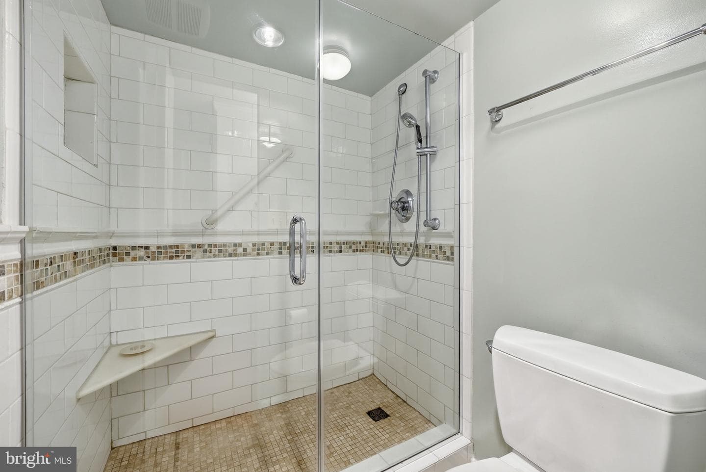 8370 Greensboro Drive #614 photo 22