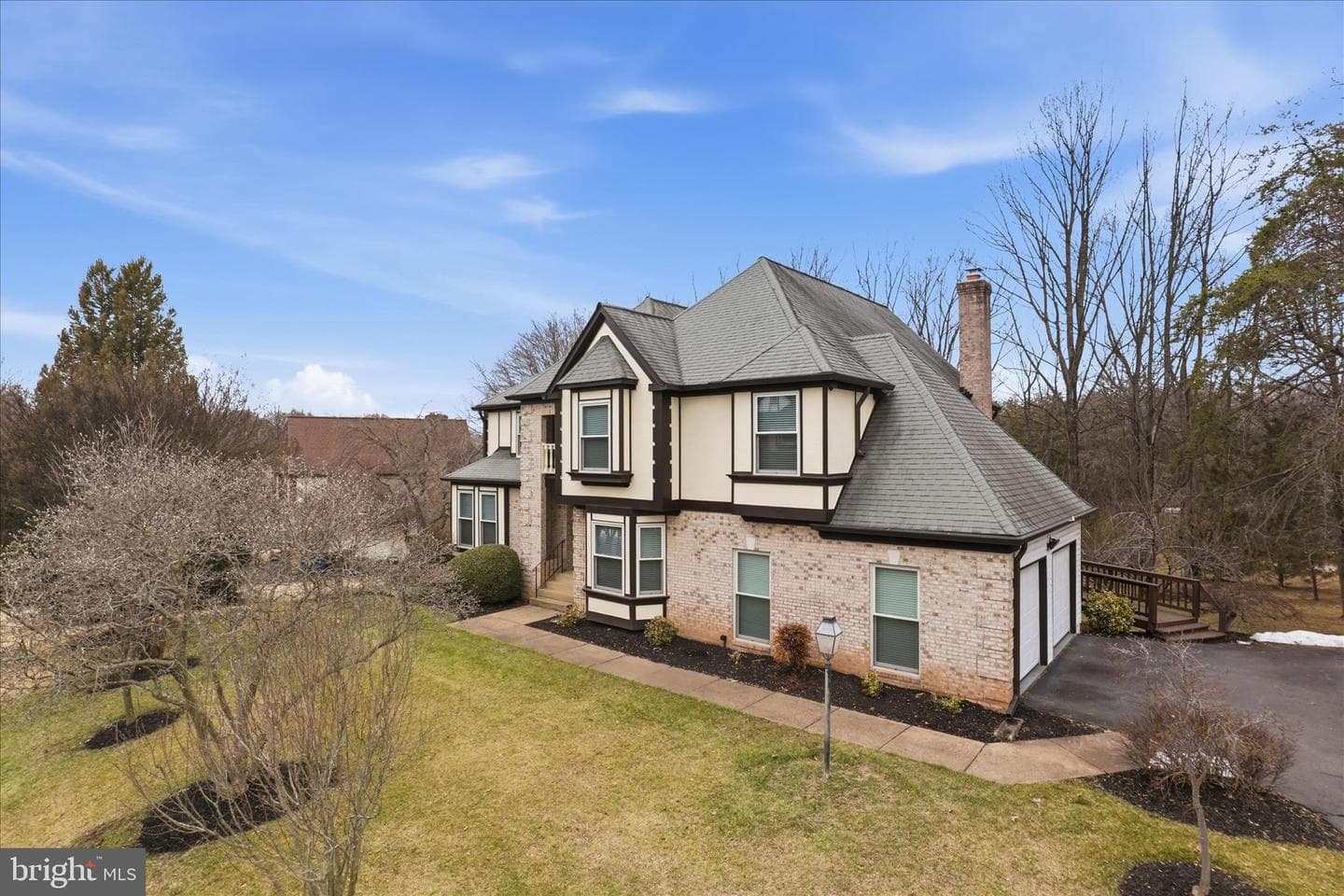 11668 Gilman Lane photo 3
