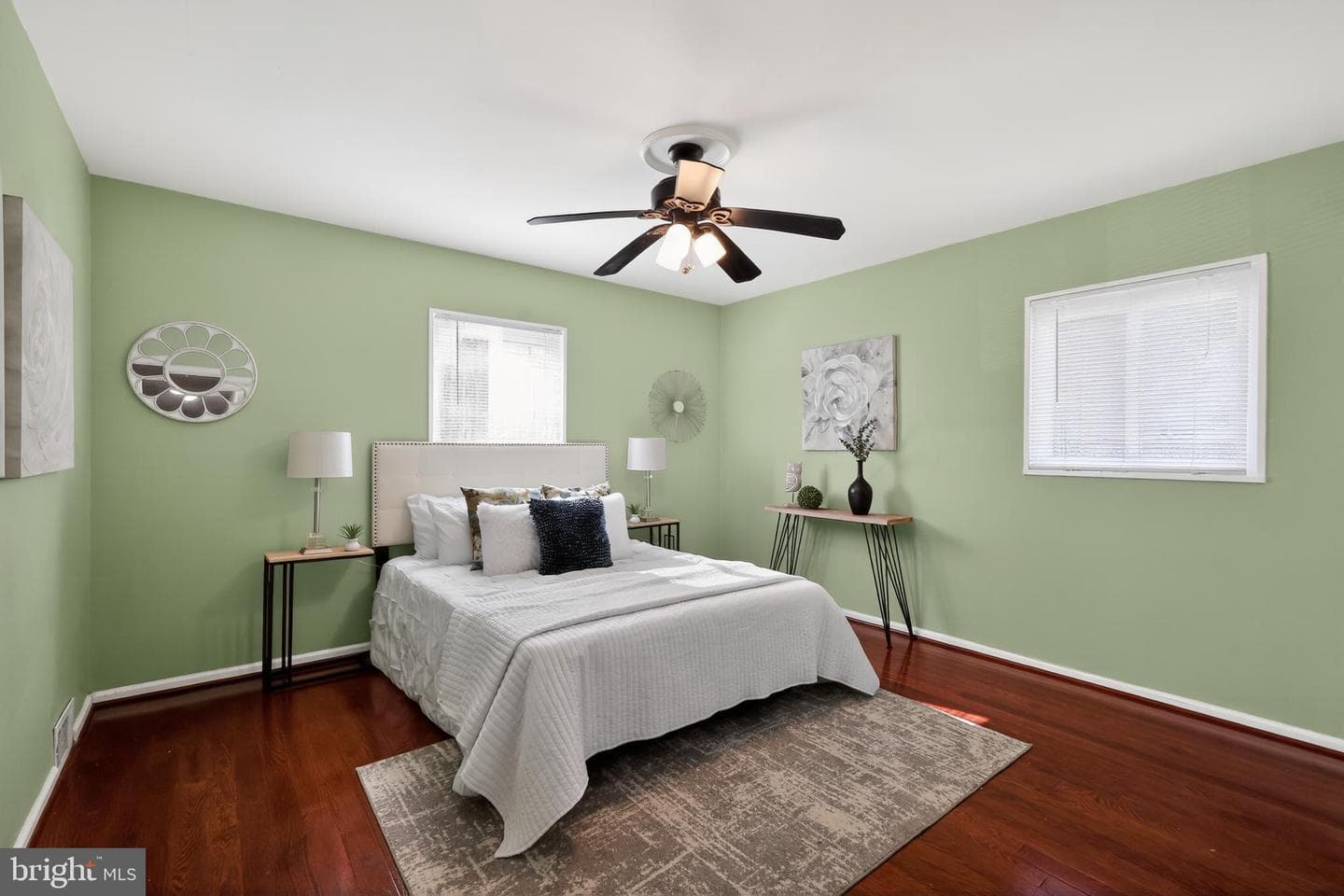 3164 Patrick Henry Drive photo 11