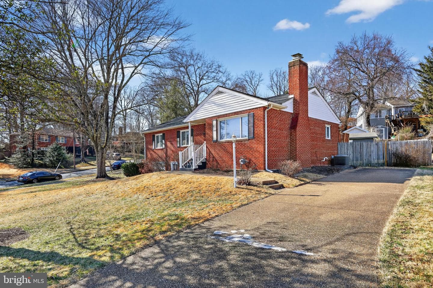 3164 Patrick Henry Drive photo 24