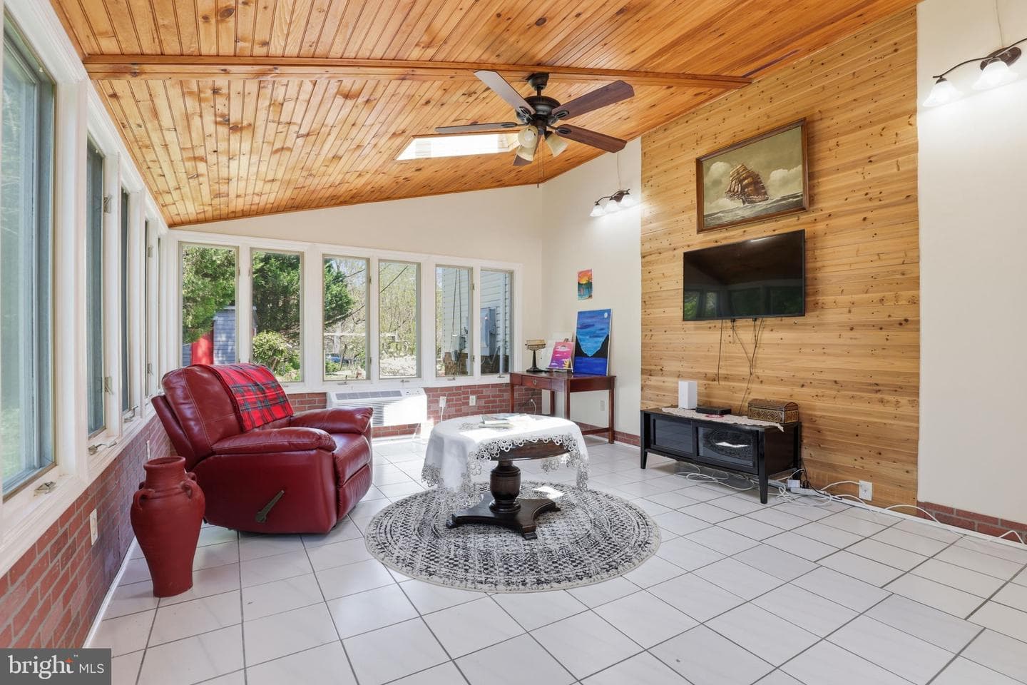 6811 Valley Brook Drive photo 13