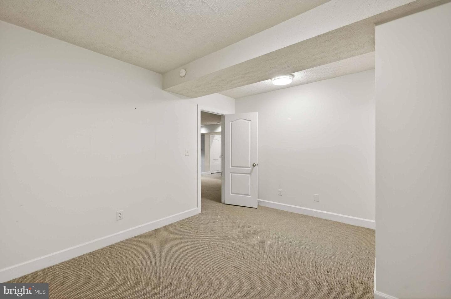 6612 Colchester Road photo 71