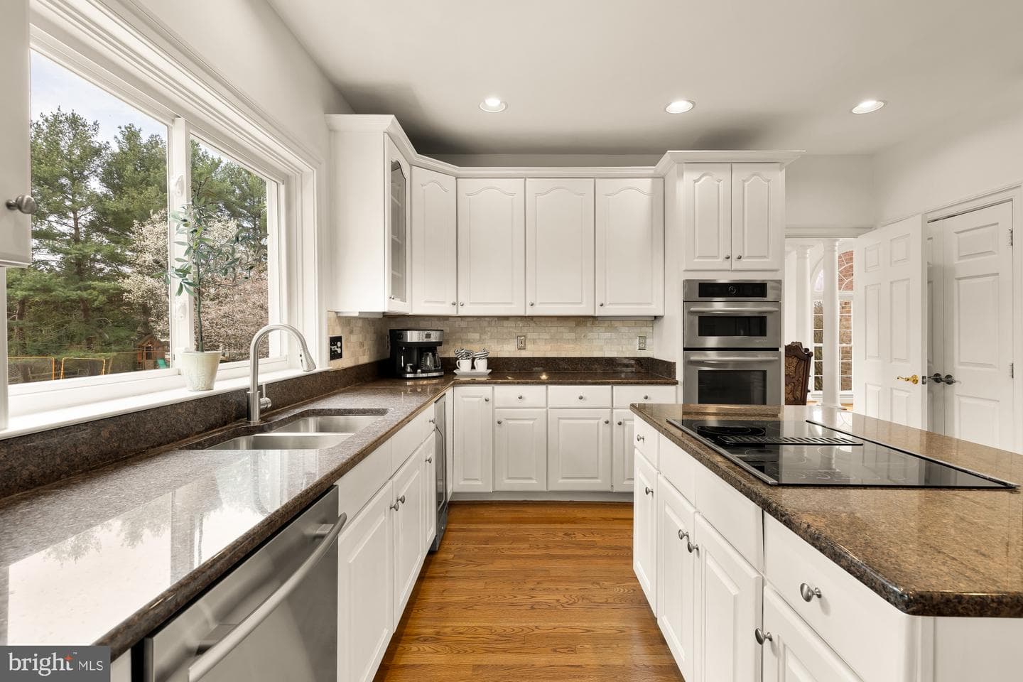 10009 Thompson Ridge Court photo 15