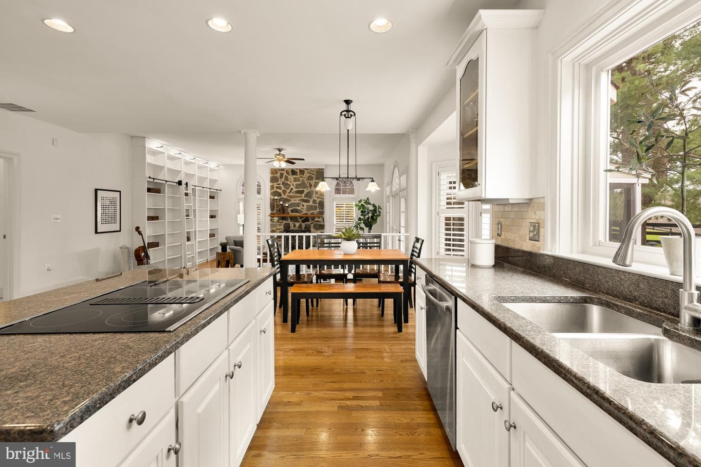 10009 Thompson Ridge Court photo 18