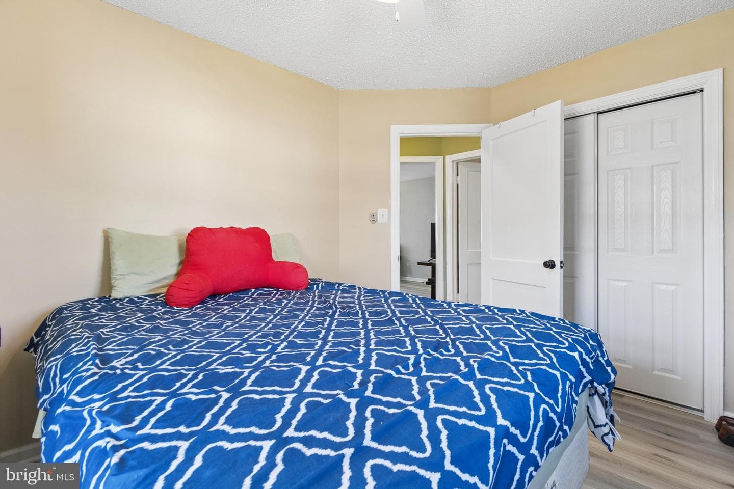 6909 Columbia Drive photo 13