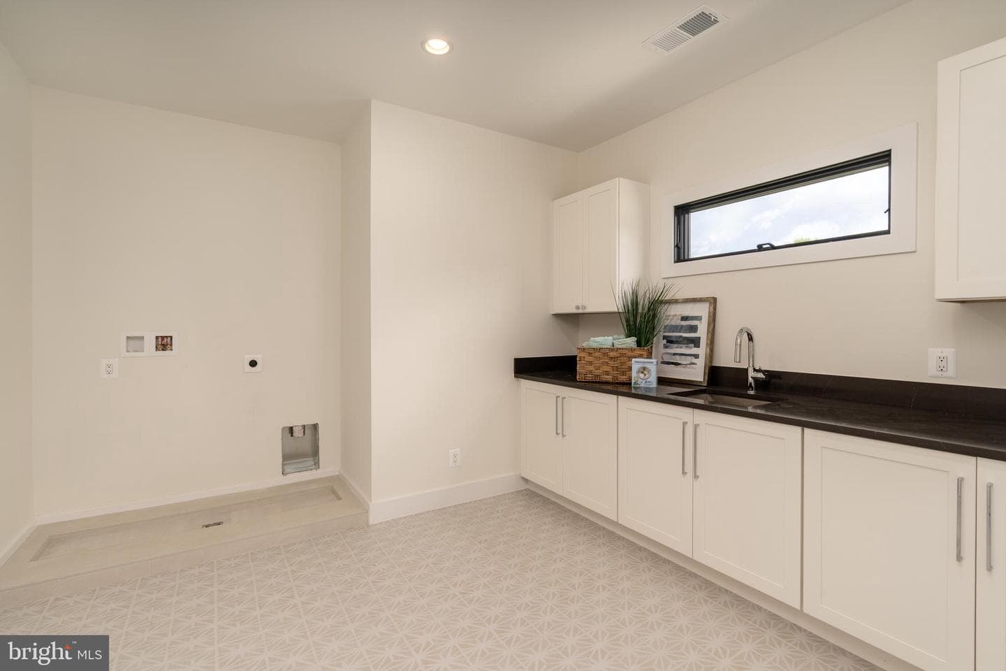 104 Mashie Court SE photo 33