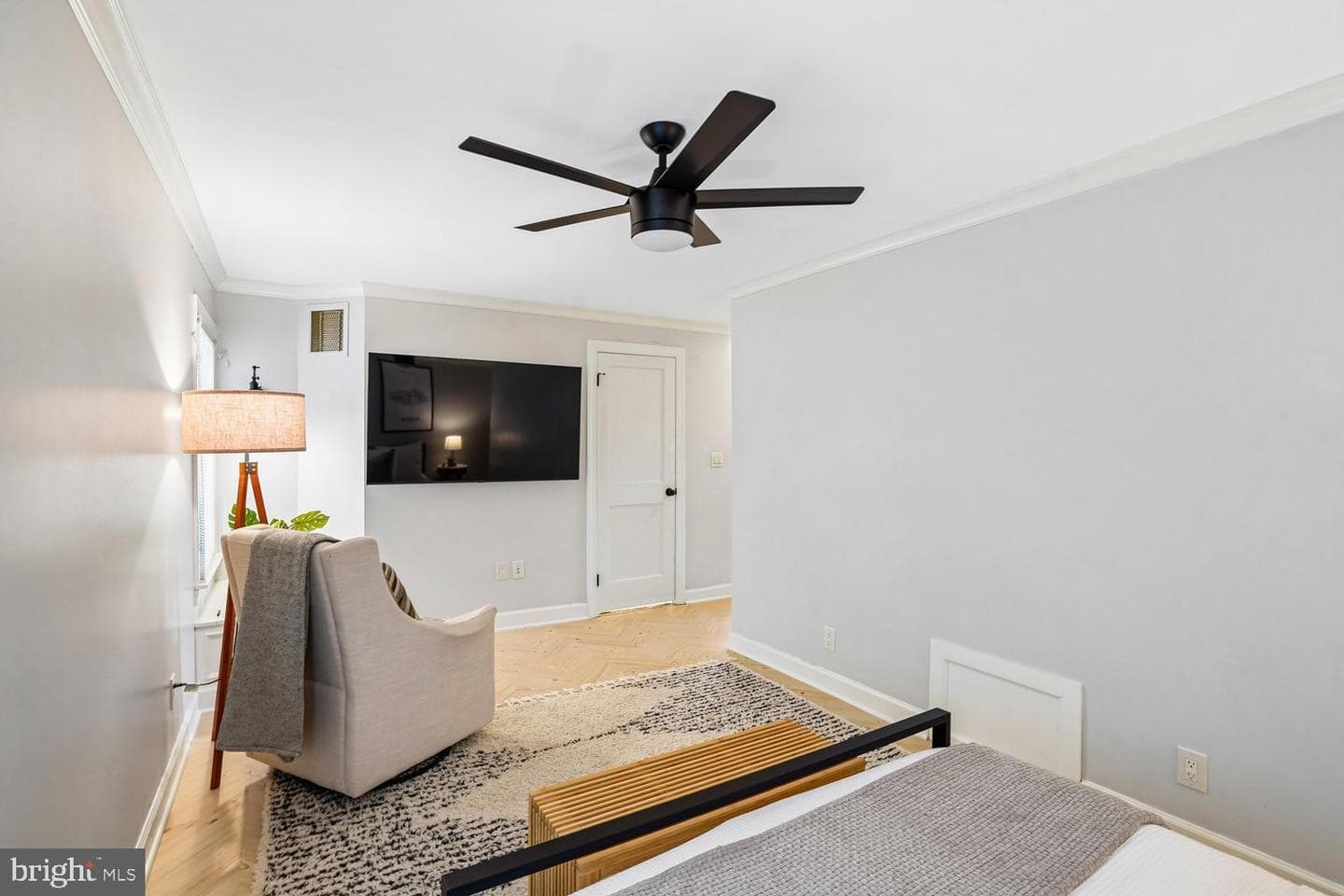 2953 Strathmeade Street photo 25