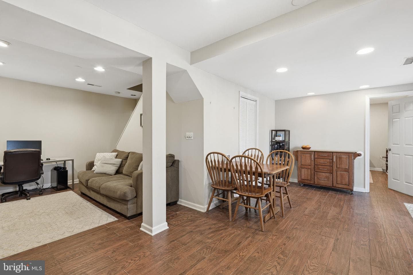 721 Upham Place NW photo 28