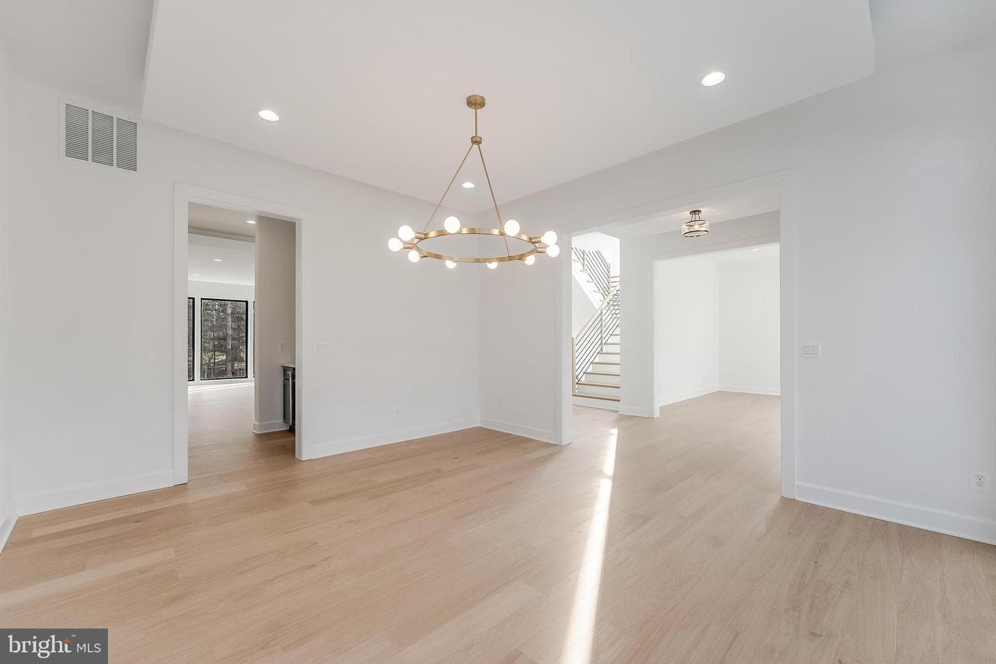 731 Ellsworth Avenue photo 10