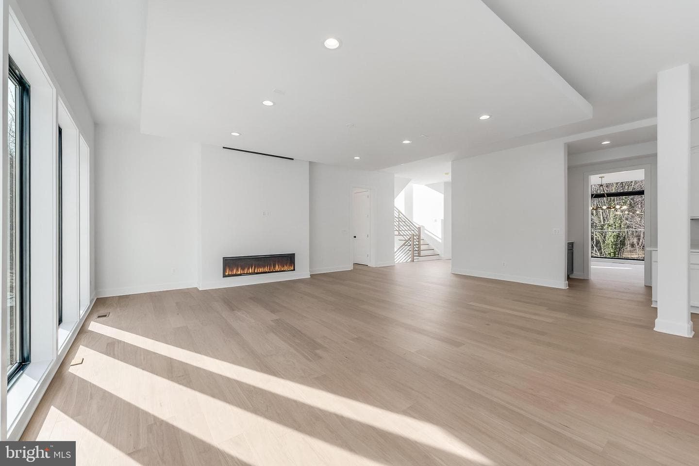 731 Ellsworth Avenue photo 21