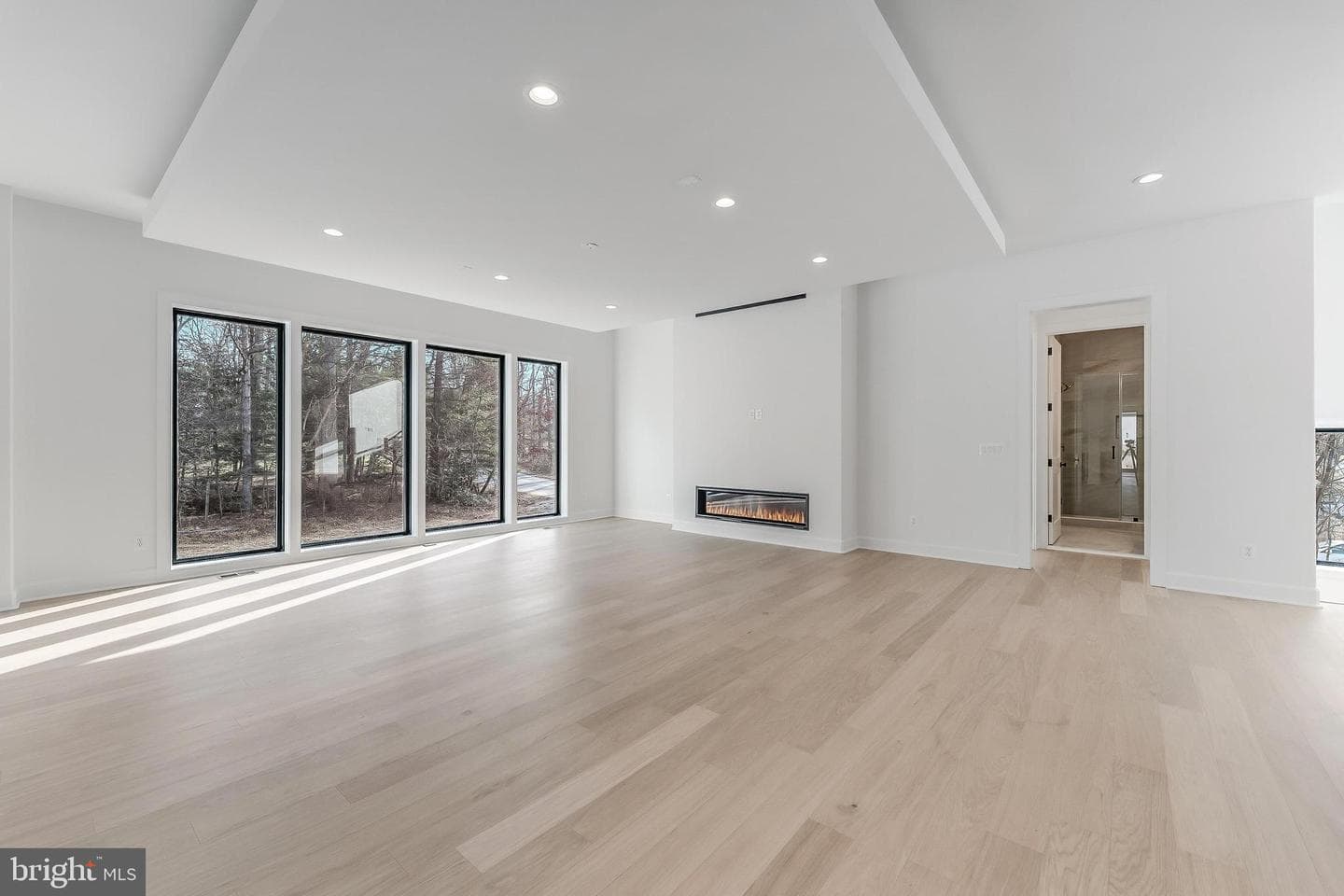 731 Ellsworth Avenue photo 22