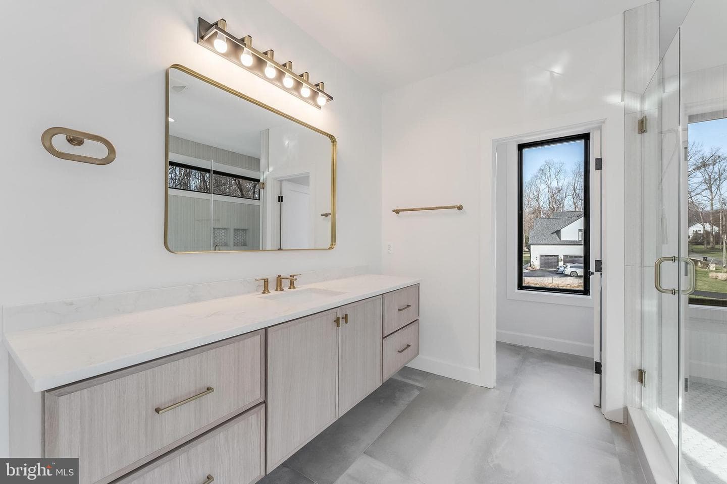 731 Ellsworth Avenue photo 41