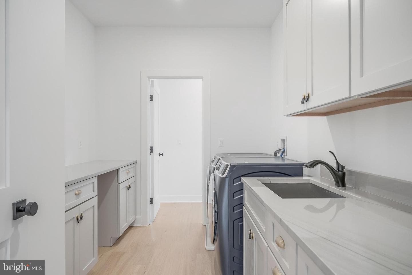731 Ellsworth Avenue photo 46