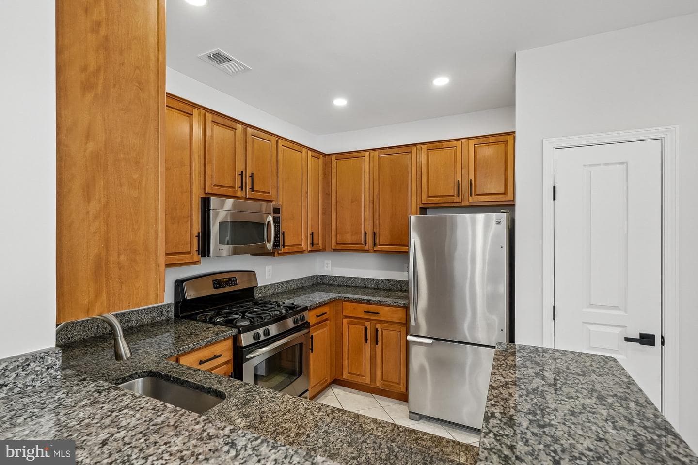 12000 Market Street #371 photo 22